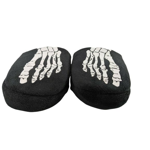 Brothers Youth Unisex Halloween Skeleton Slippers Black Size 1/2 - Picture 2 of 8